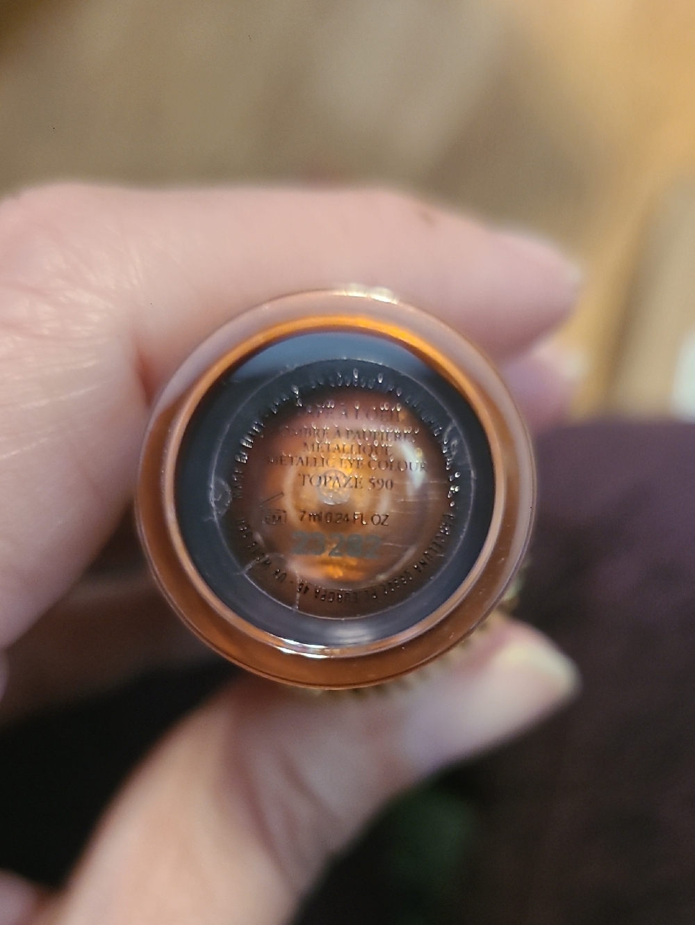 Christian Louboutin Authentic Eye Shadow- Shade: Topaz 590 - Picture 2 of 7